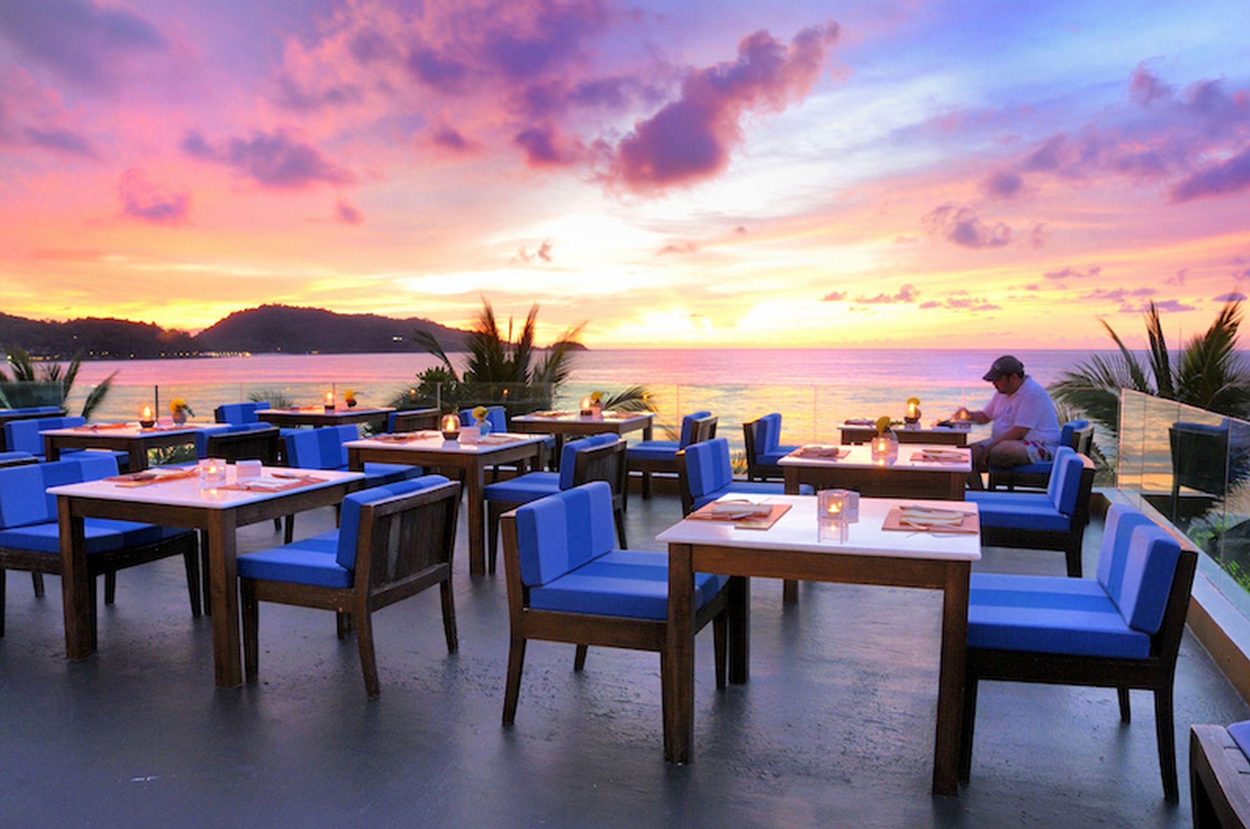 La Flora Resort Patong Restaurante foto