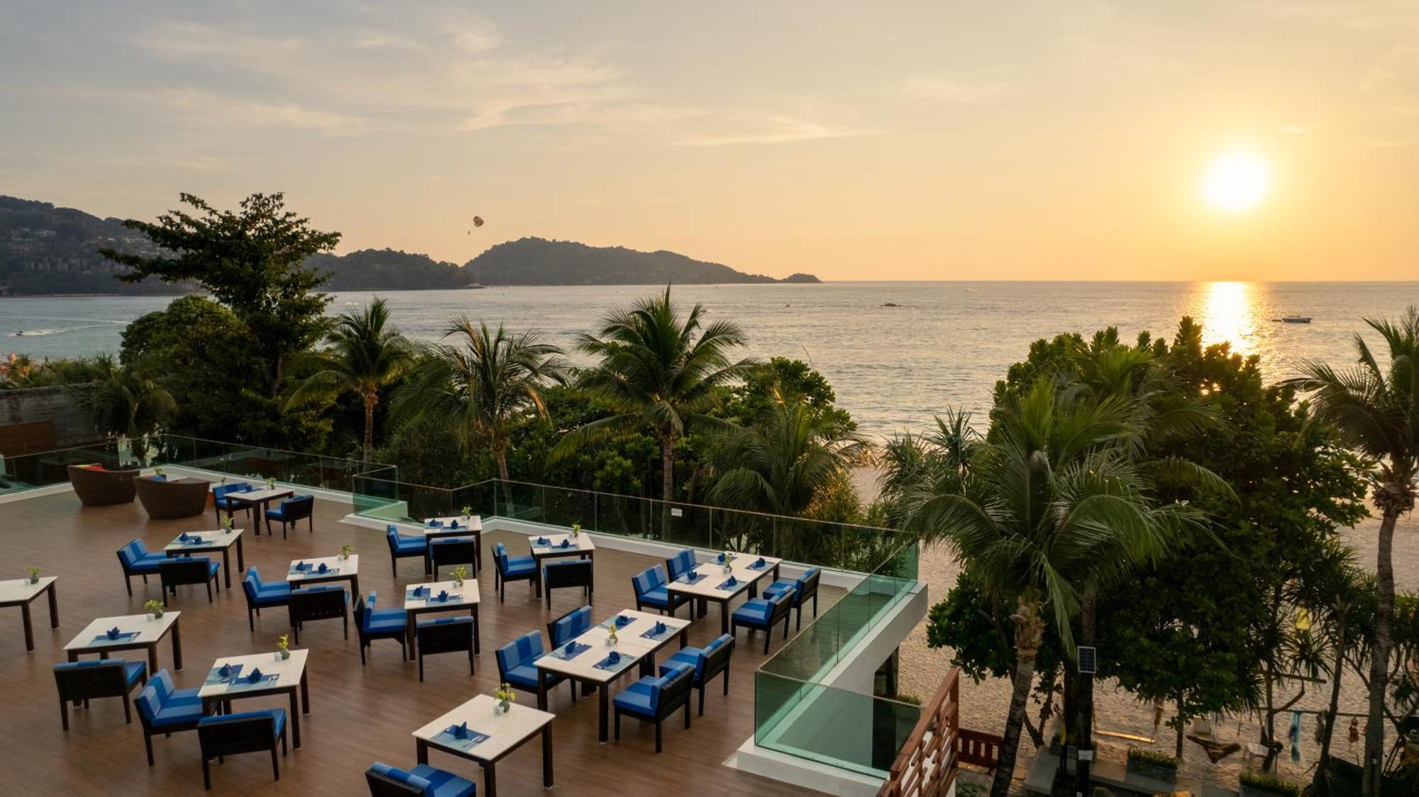 La Flora Resort Patong Exterior foto
