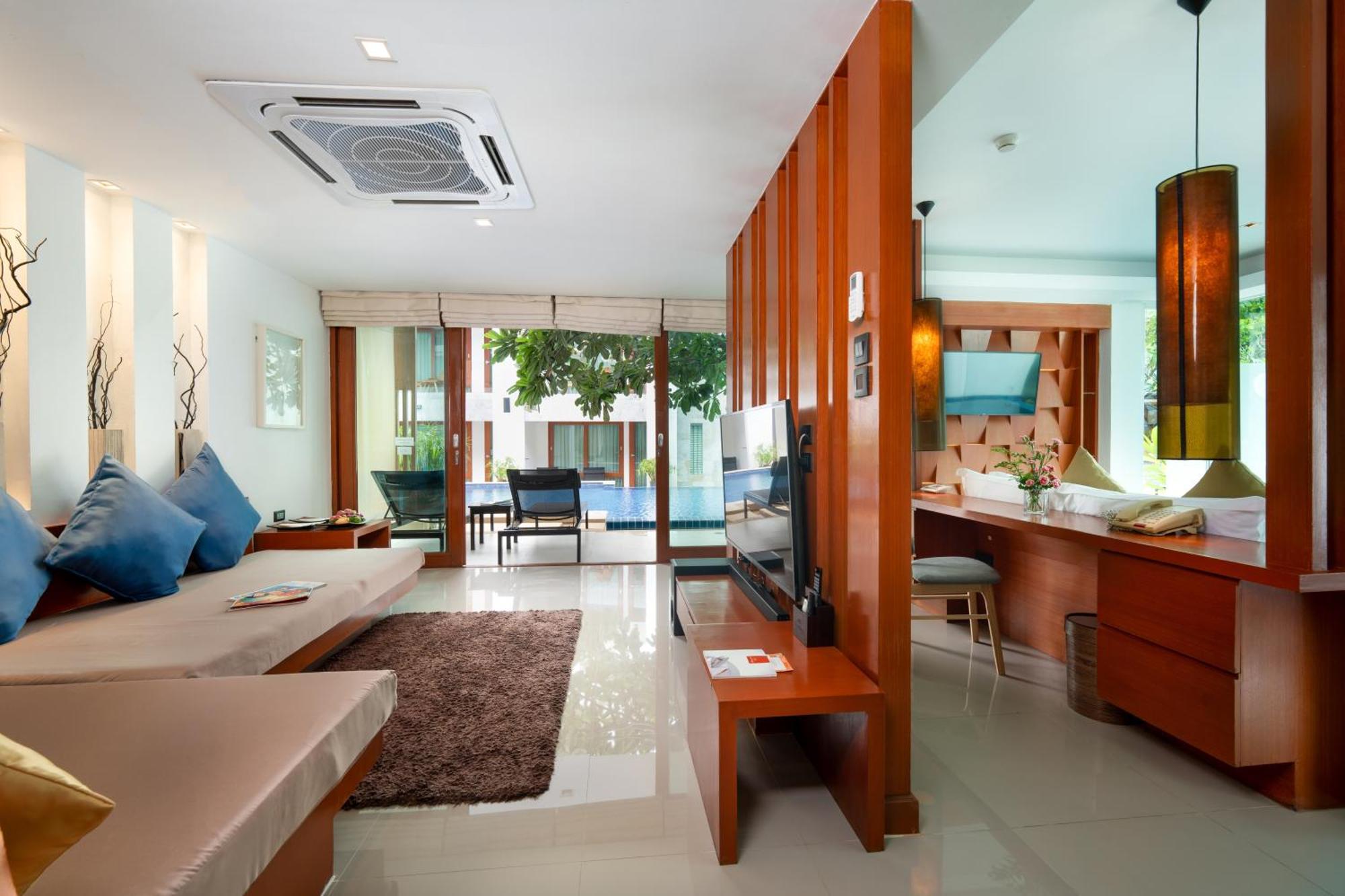 La Flora Resort Patong Exterior foto