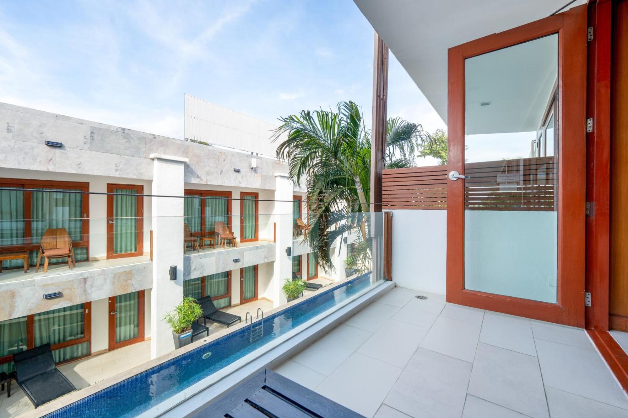 La Flora Resort Patong Exterior foto